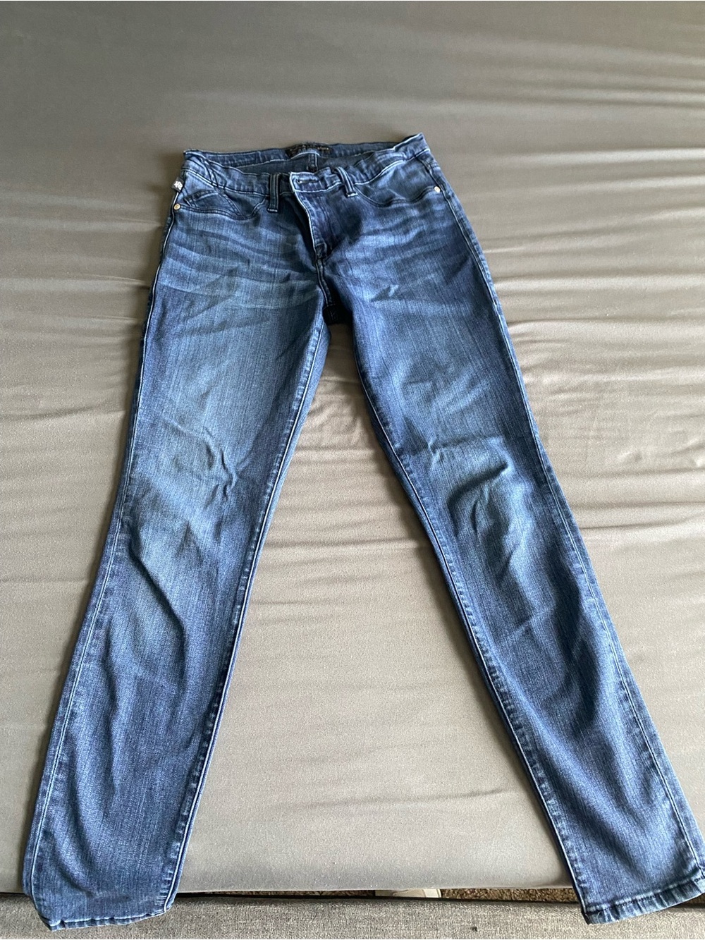 Rock & Republic Women's Skinny Jeans - Blue Wash